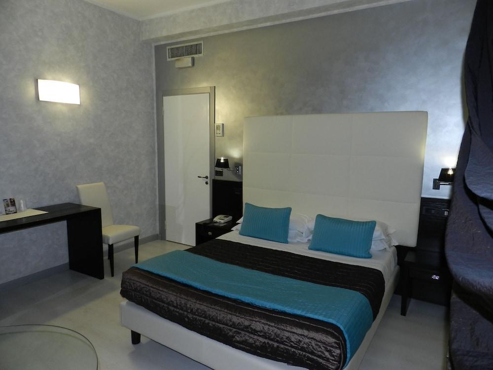 Hotel Victoria Porto San Giorgio Exterior photo