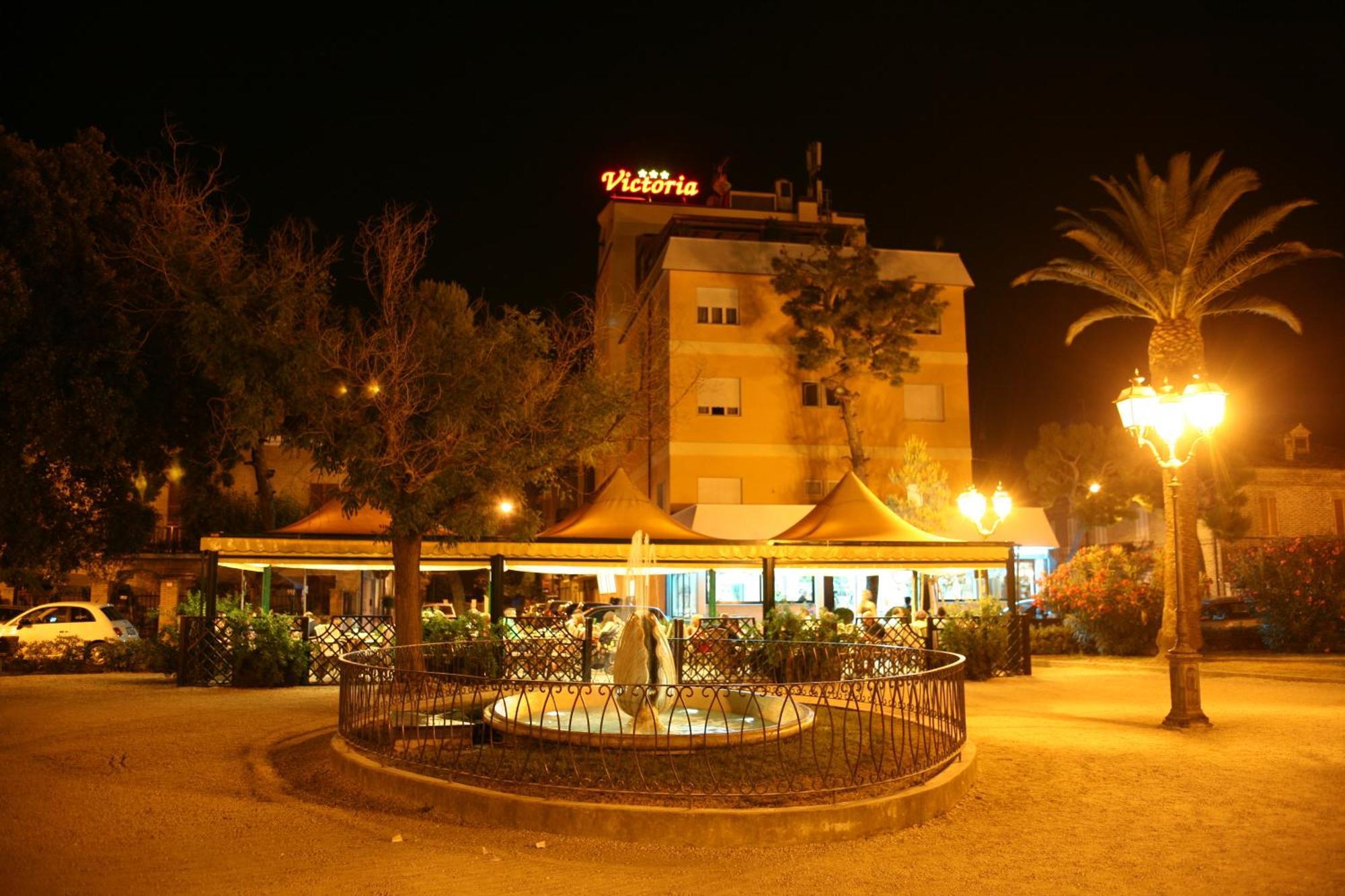 Hotel Victoria Porto San Giorgio Exterior photo